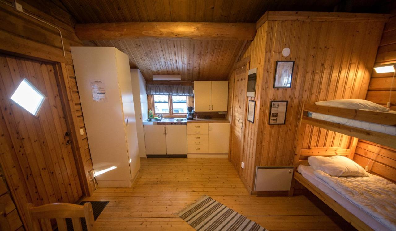 Ulvoe Lakeside Resort Ulvohamn Bagian luar foto