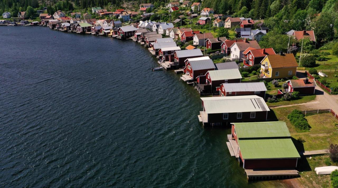 Ulvoe Lakeside Resort Ulvohamn Bagian luar foto